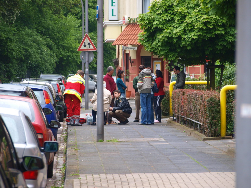 Aeltere Frau ueberfallen Koeln Muelheim Holsteinstr evtl Taeter gefasst P01.JPG